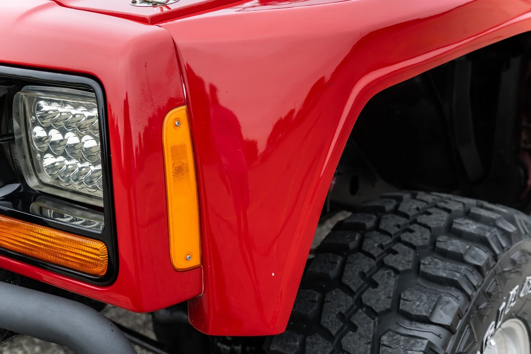 1999 Jeep XJ Cherokee - Image 15 of 31