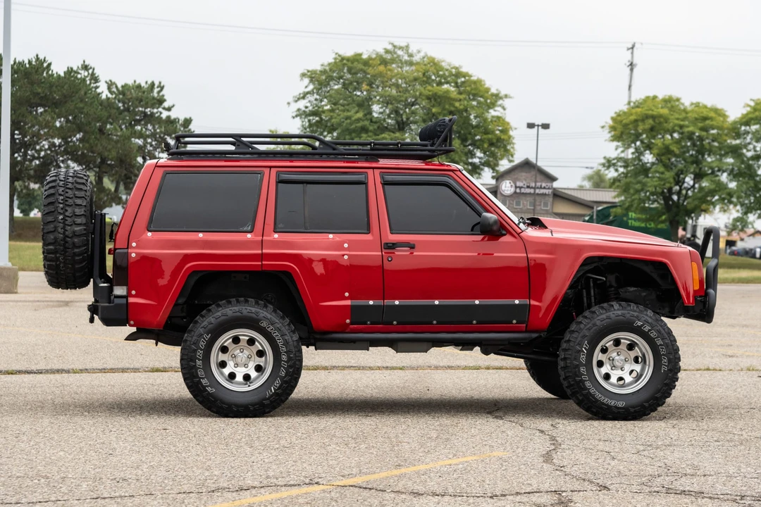 1999 Jeep XJ Cherokee - Image 4 of 31