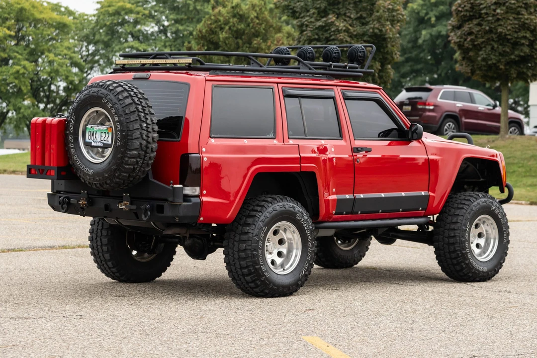 1999 Jeep XJ Cherokee - Image 5 of 31