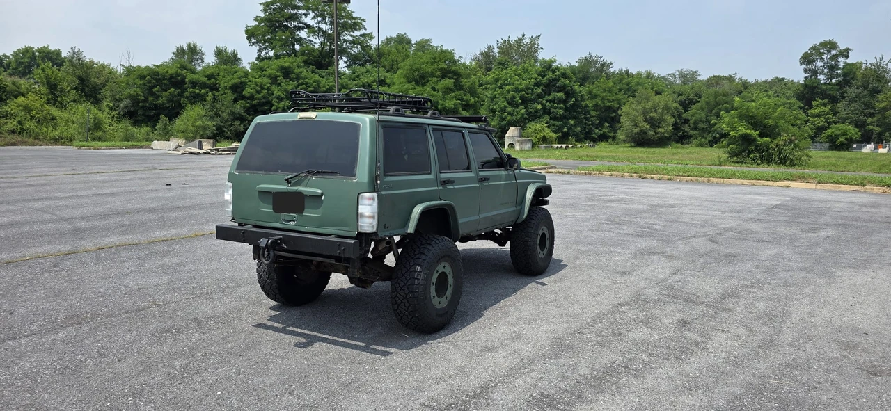 1999 Jeep XJ Cherokee - Image 9 of 31