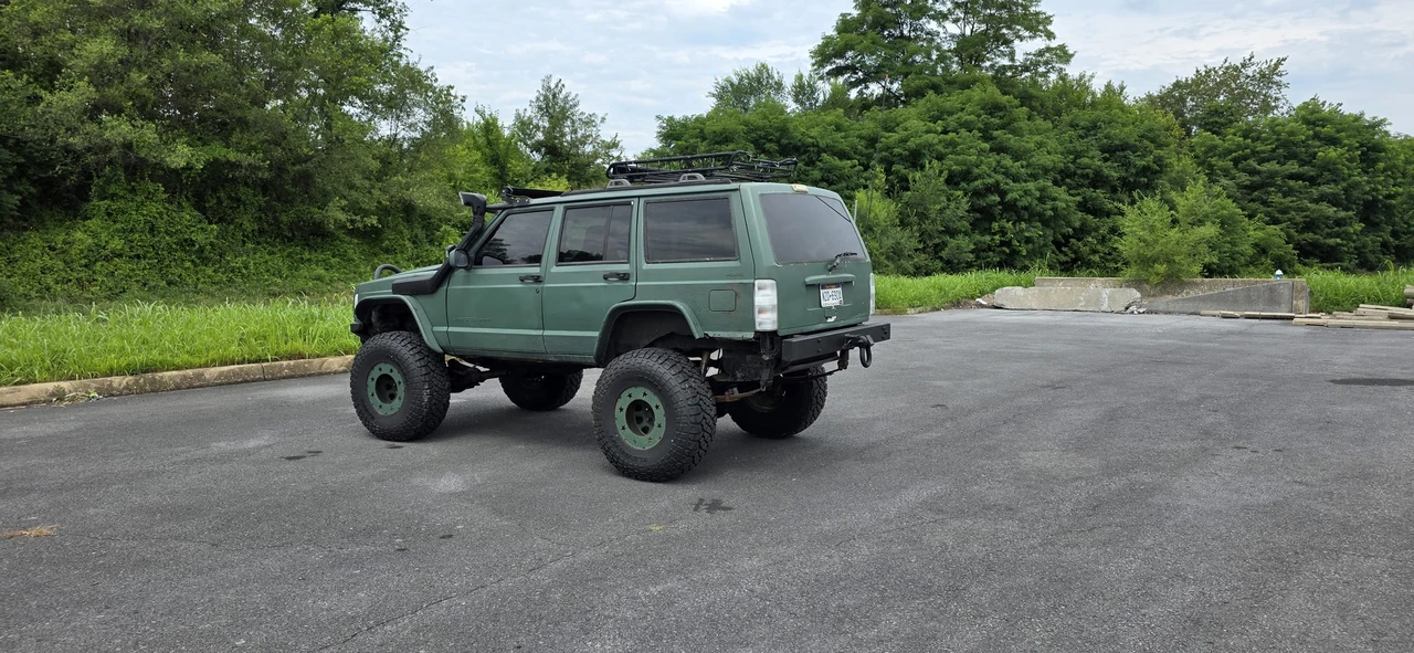 1999 Jeep XJ Cherokee - Image 13 of 31