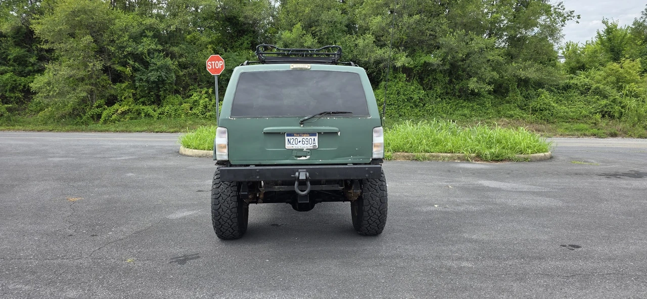 1999 Jeep XJ Cherokee - Image 11 of 31