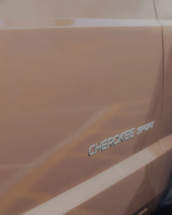1999 Jeep XJ Cherokee - Image 23 of 31