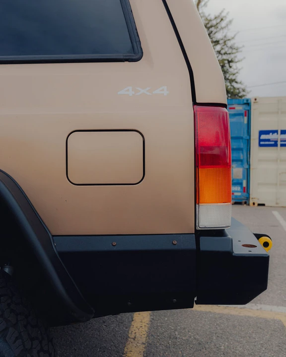 1999 Jeep XJ Cherokee - Image 24 of 31