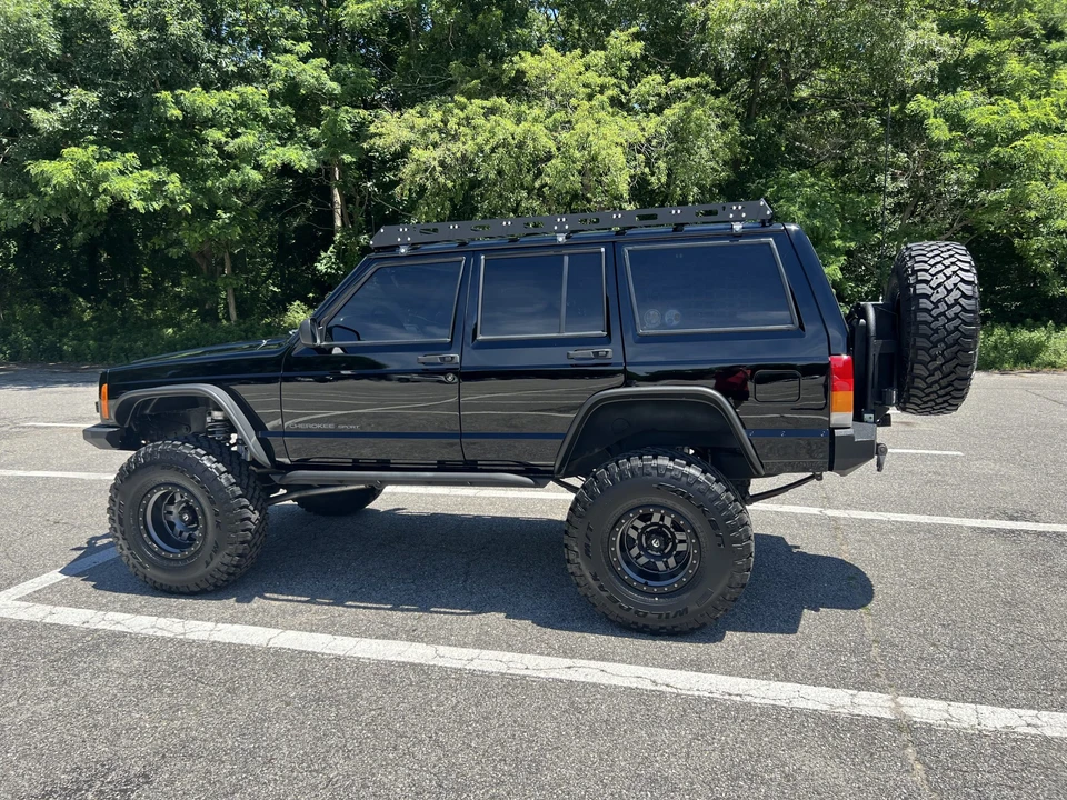 1999 Jeep XJ Cherokee - Image 8 of 31