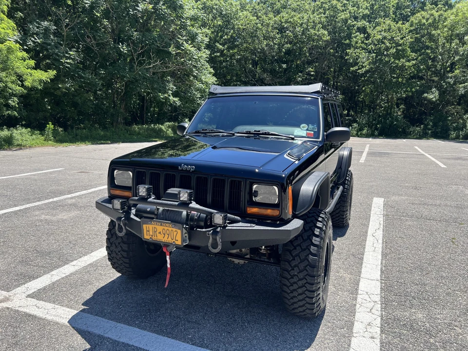1999 Jeep XJ Cherokee - Image 5 of 31