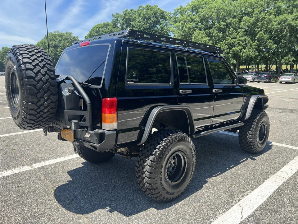1999 Jeep XJ Cherokee - Image 18 of 31