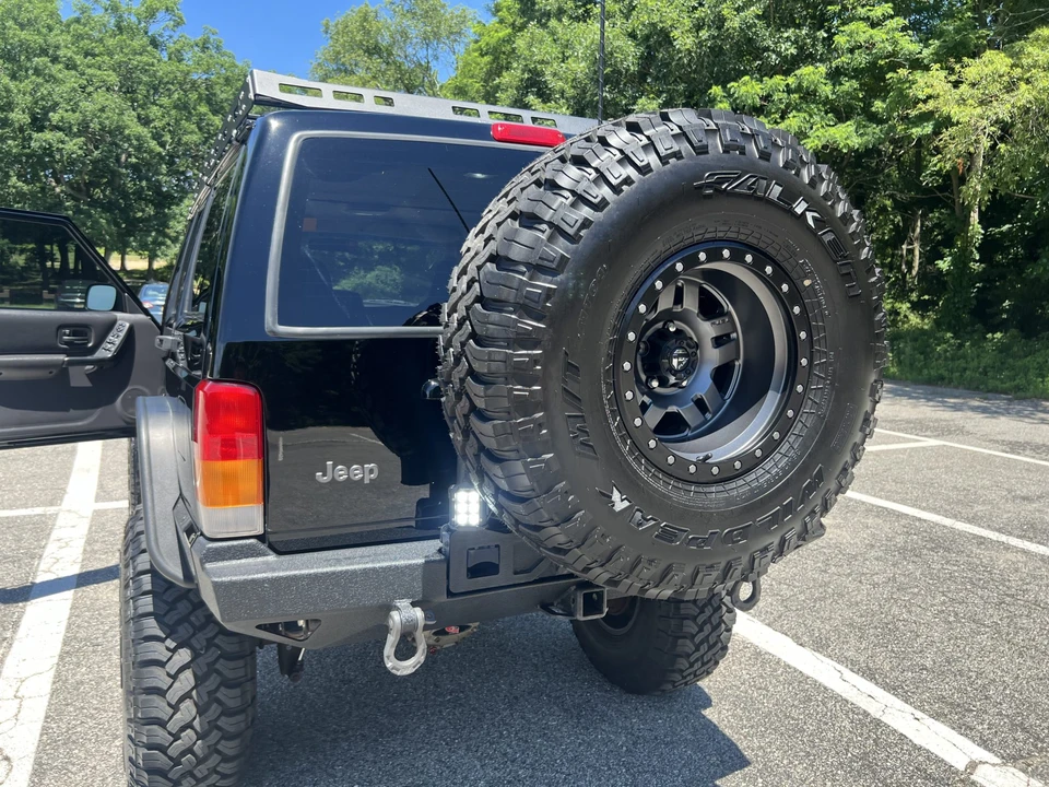 1999 Jeep XJ Cherokee - Image 10 of 31