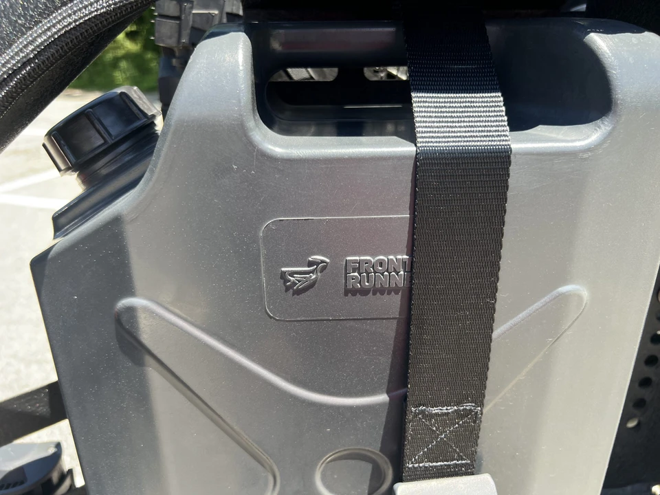 1999 Jeep XJ Cherokee - Image 14 of 31