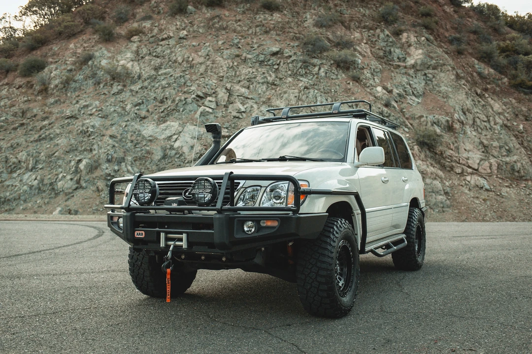 1999 Lexus LX 2nd Gen - Image 2 of 31