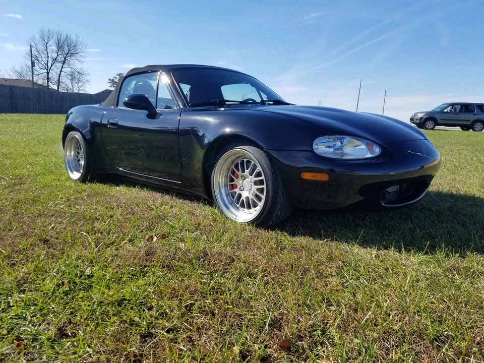 1999 Mazda NB MX-5 Miata - Image 11 of 31