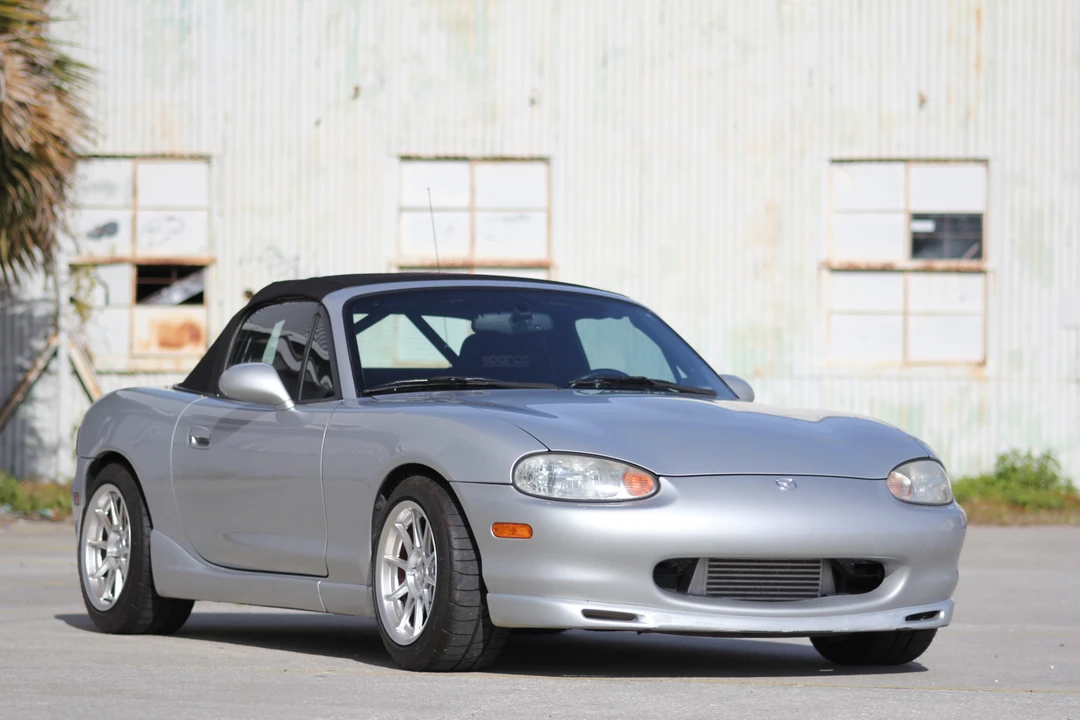 1999 Mazda NB MX-5 Miata - Image 5 of 31