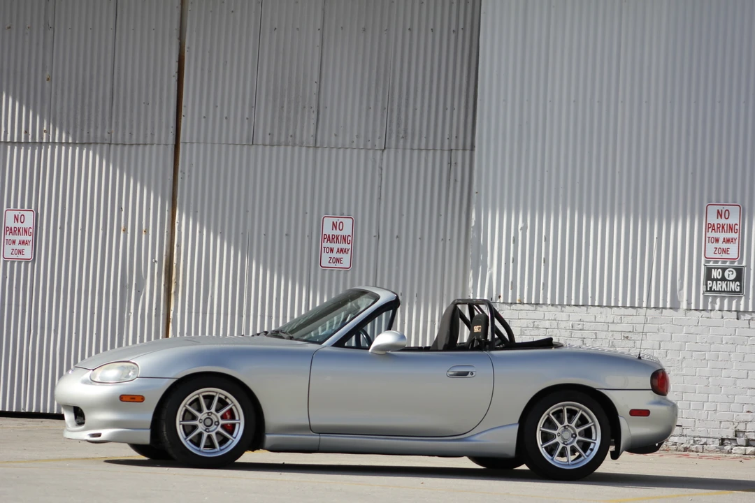 1999 Mazda NB MX-5 Miata - Image 6 of 31
