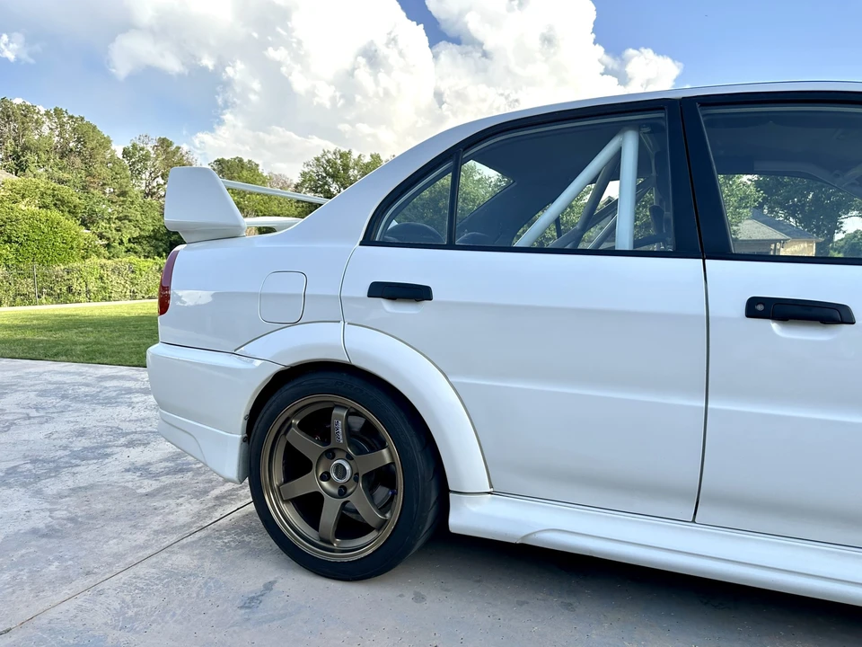 1999 Mitsubishi Lancer Evolution VI 6th Gen - Image 25 of 31