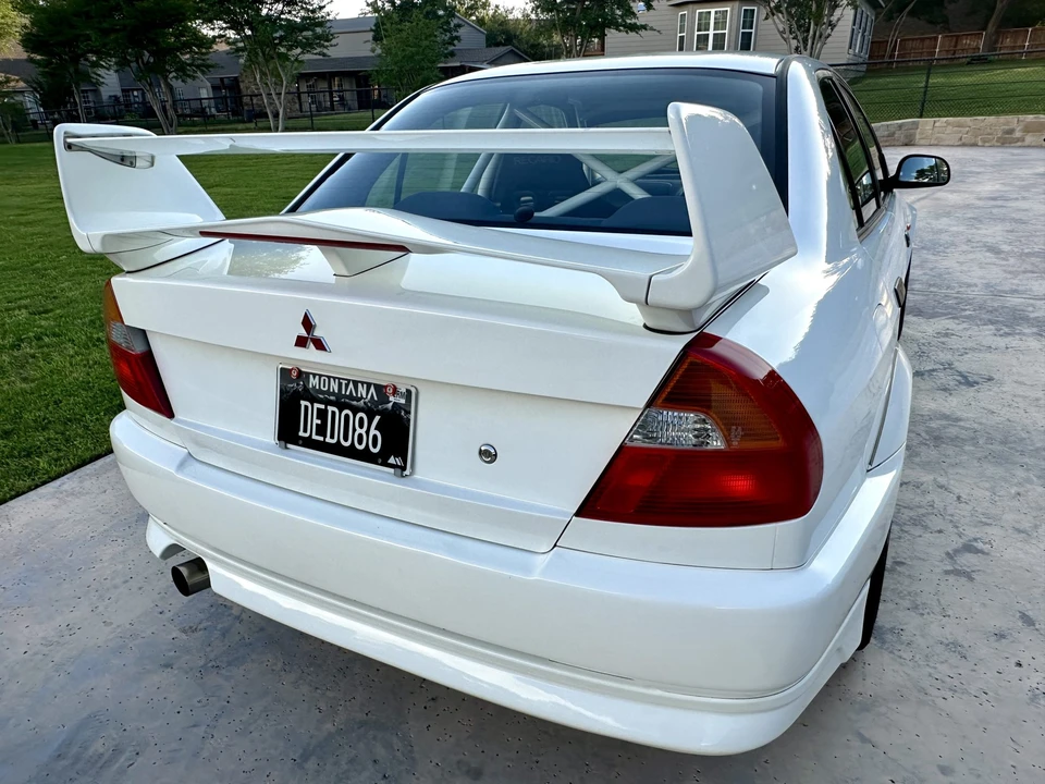 1999 Mitsubishi Lancer Evolution VI 6th Gen - Image 14 of 31