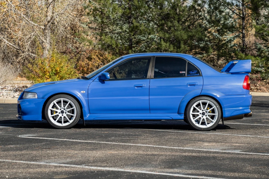 1999 Mitsubishi Lancer Evolution VI 6th Gen - Image 13 of 31