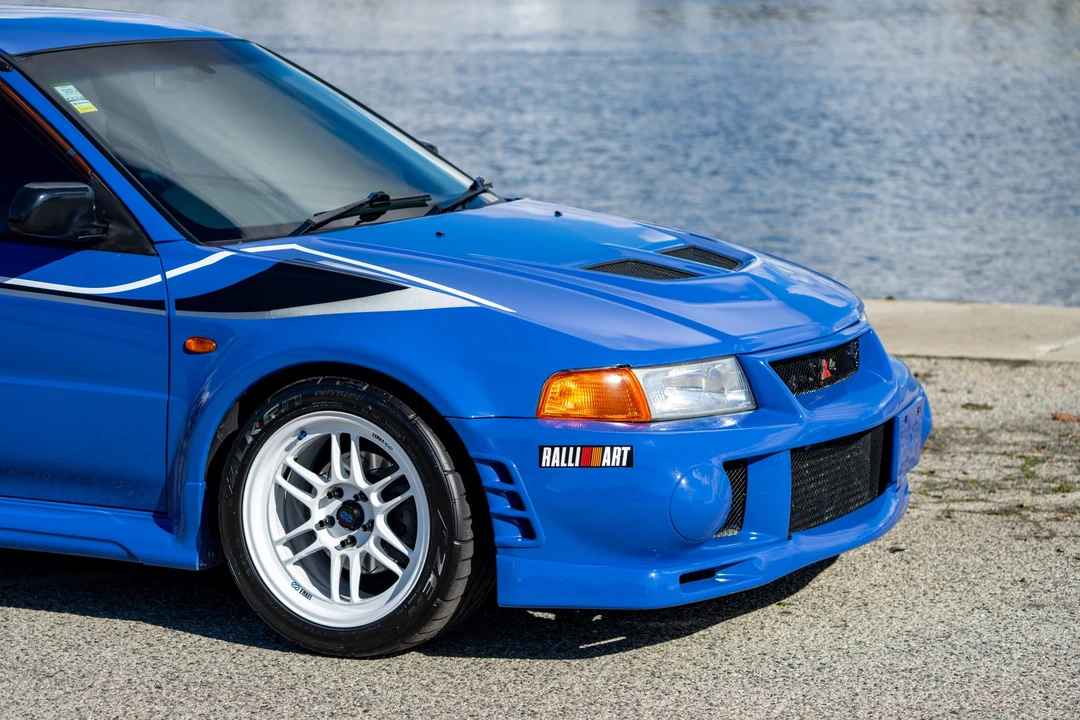 1999 Mitsubishi Lancer Evolution VI 6th Gen - Image 12 of 31
