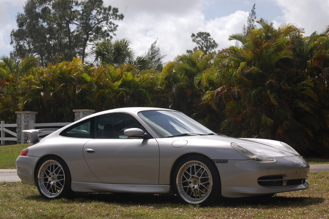 1999 Porsche 996 Carrera - Image 8 of 31