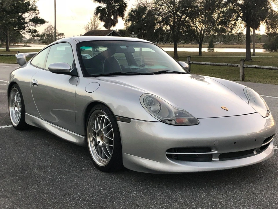 1999 Porsche 996 Carrera - Image 28 of 31