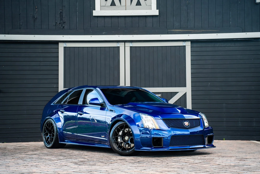 2012 Cadillac CTS-V 2nd Gen - Image 2 of 31