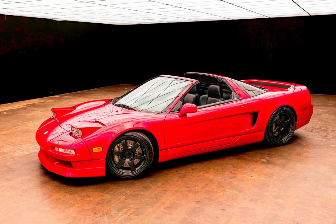 2000 Acura NA2 NSX - Image 2 of 31