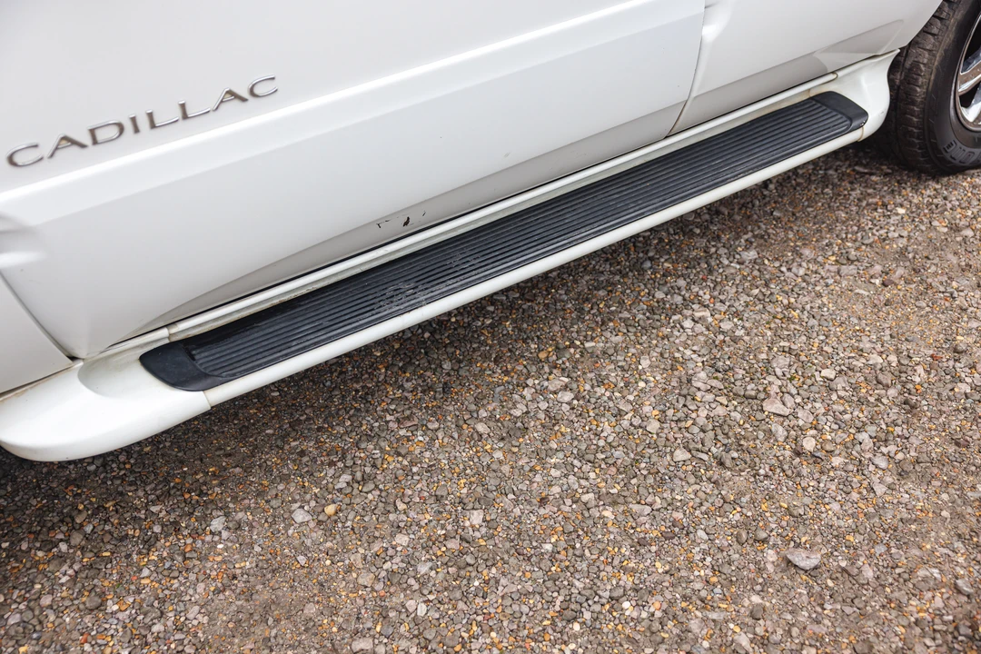 2000 Cadillac Escalade 1st Gen - Image 29 of 31