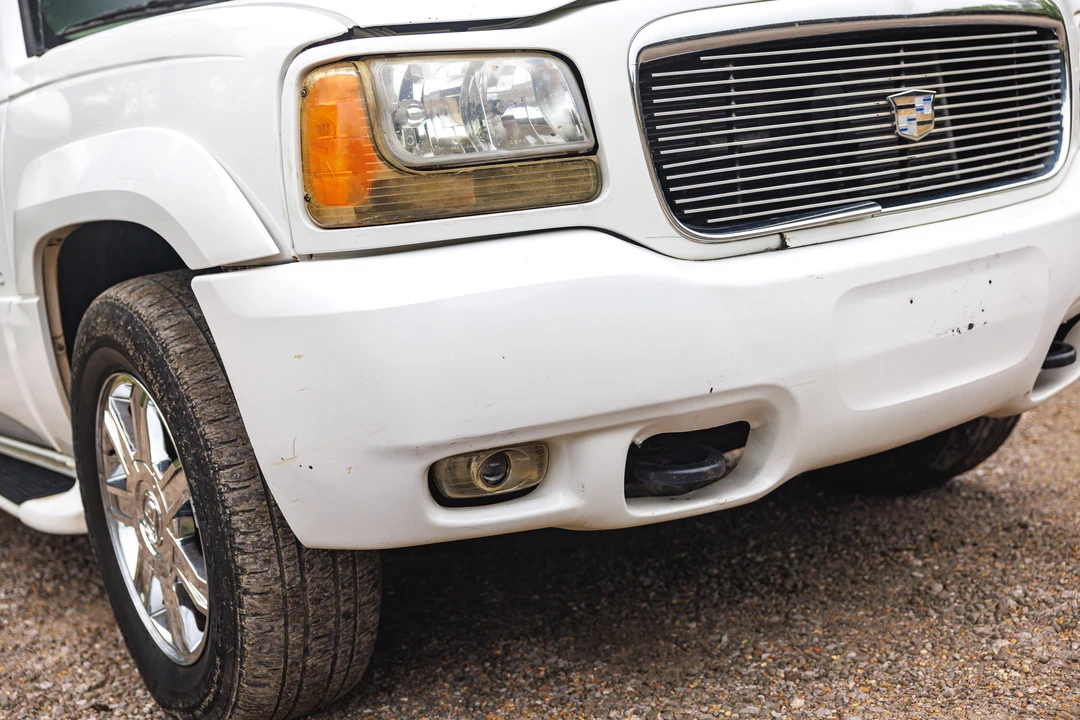2000 Cadillac Escalade 1st Gen - Image 16 of 31