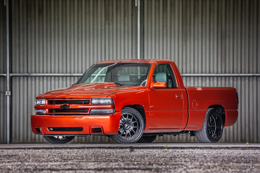 2000 Chevrolet Silverado 1st Gen - Image 3 of 31