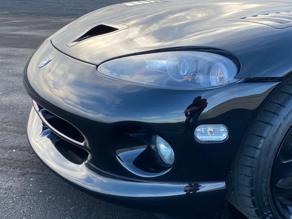 2000 Dodge Viper GTS 2nd Gen - Image 28 of 31