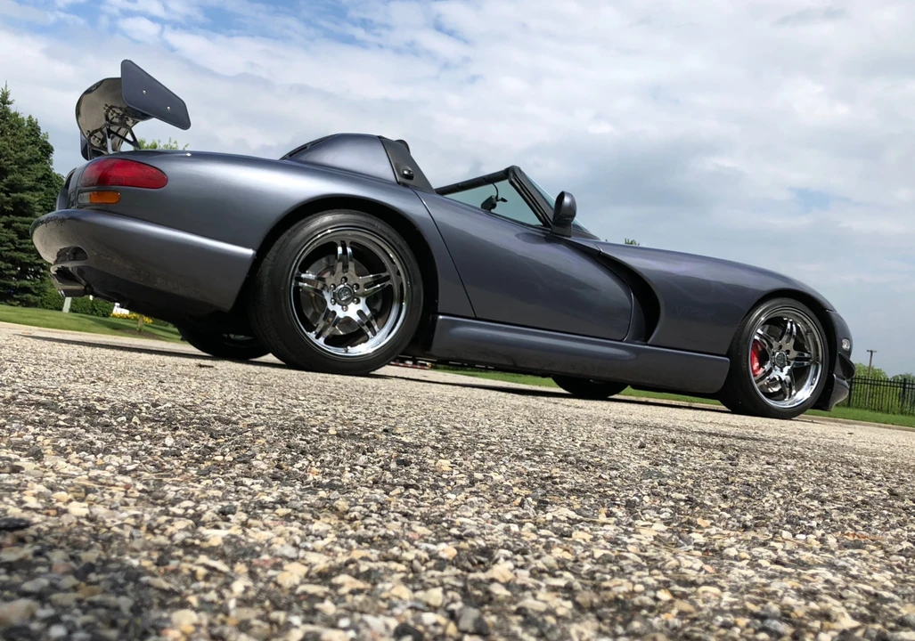 2000 Dodge Viper 2nd Gen - Image 16 of 31