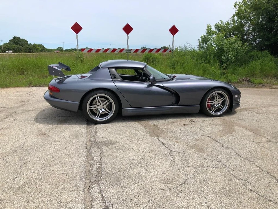 2000 Dodge Viper 2nd Gen - Image 9 of 31