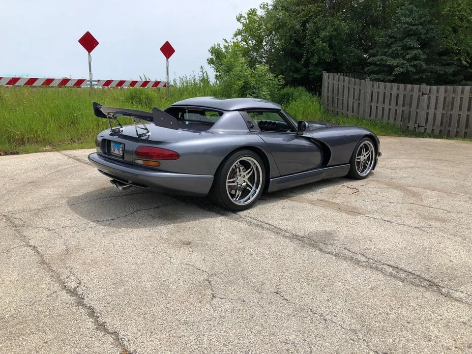 2000 Dodge Viper 2nd Gen - Image 8 of 31