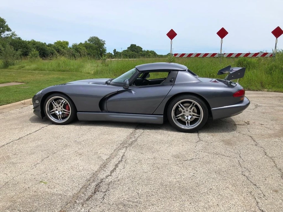 2000 Dodge Viper 2nd Gen - Image 5 of 31