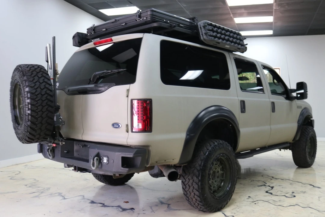 2000 Ford Excursion - Image 2 of 7
