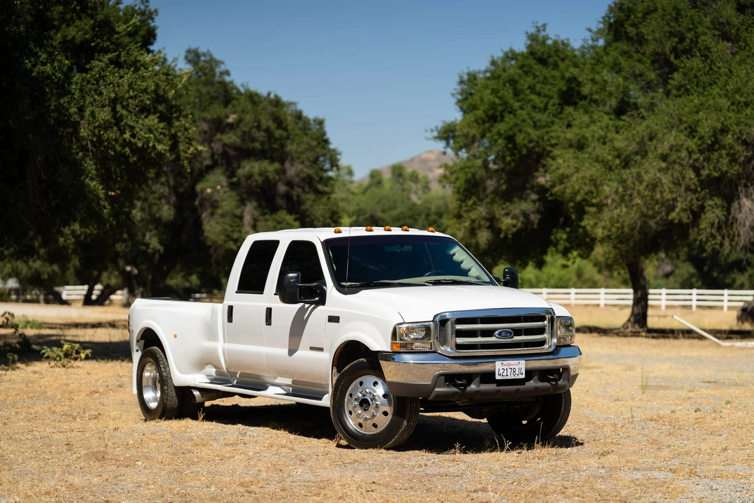 2000 Ford Super Duty 1st Gen - Image 7 of 31