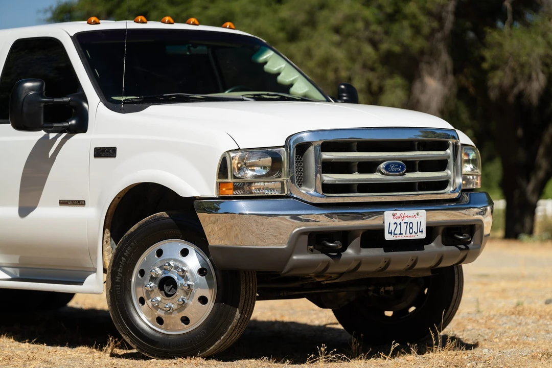 2000 Ford Super Duty 1st Gen - Image 19 of 31