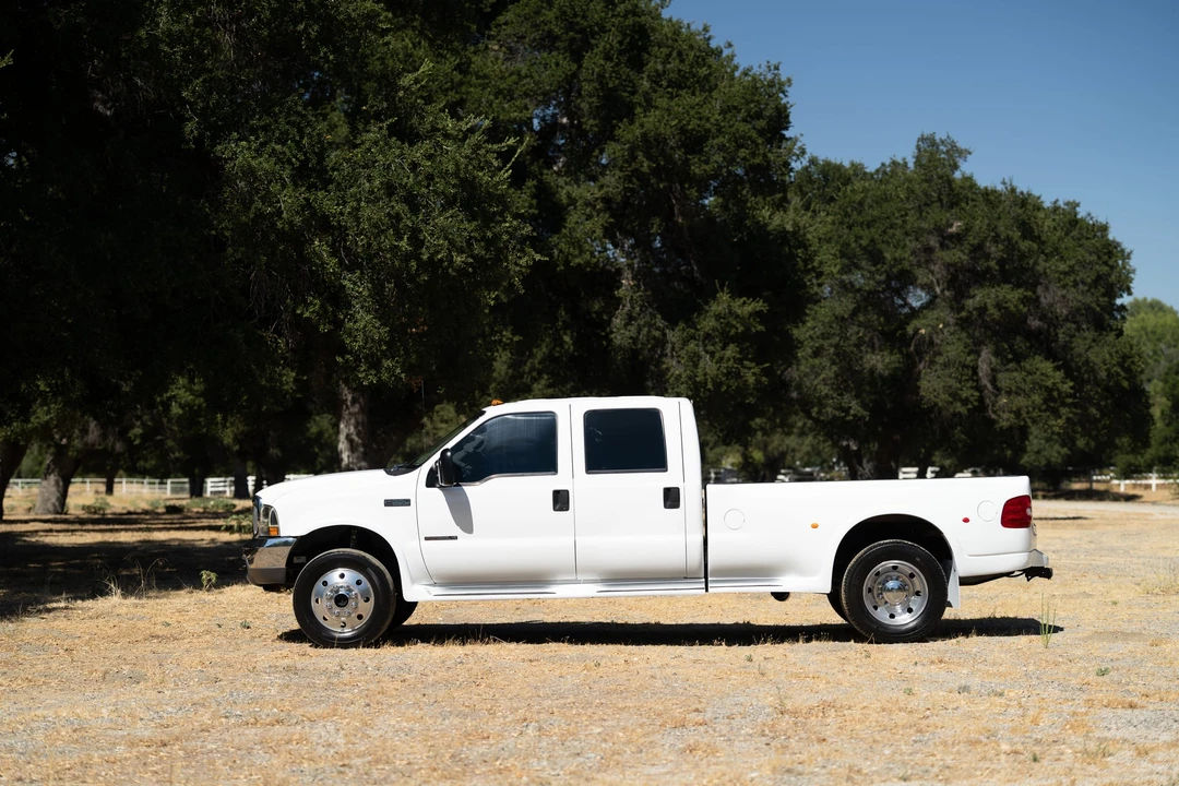 2000 Ford Super Duty 1st Gen - Image 17 of 31