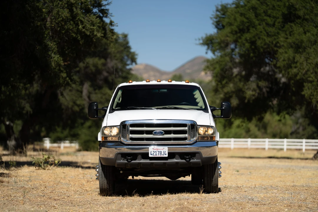 2000 Ford Super Duty 1st Gen - Image 5 of 31
