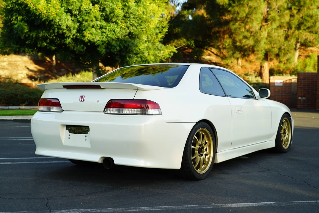 2000 Honda Prelude 5th Gen - Image 17 of 31