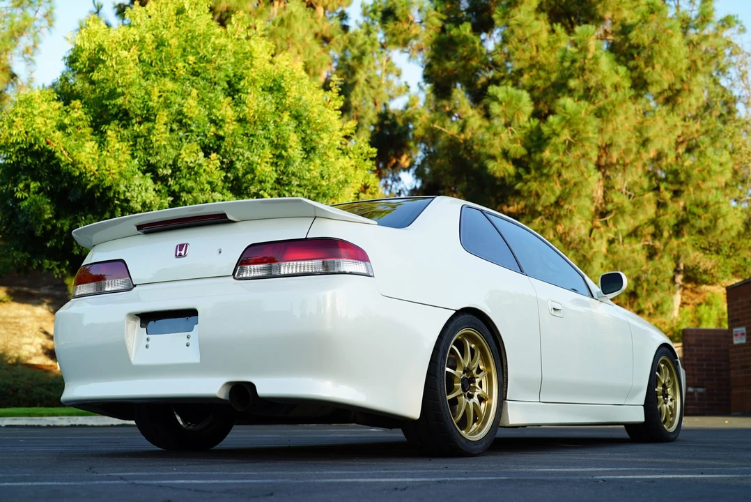 2000 Honda Prelude 5th Gen - Image 16 of 31