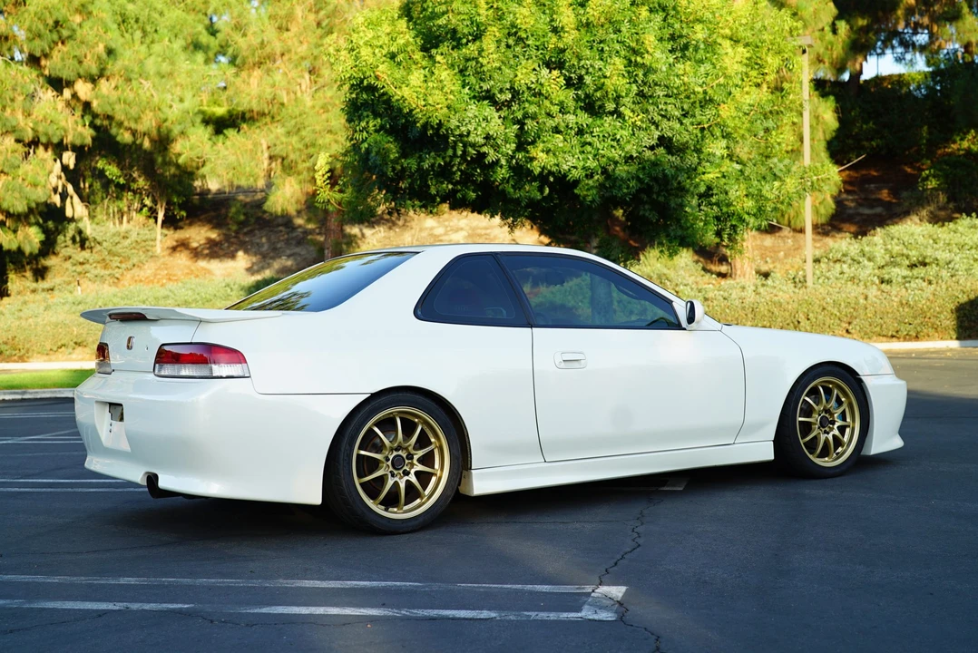 2000 Honda Prelude 5th Gen - Image 15 of 31