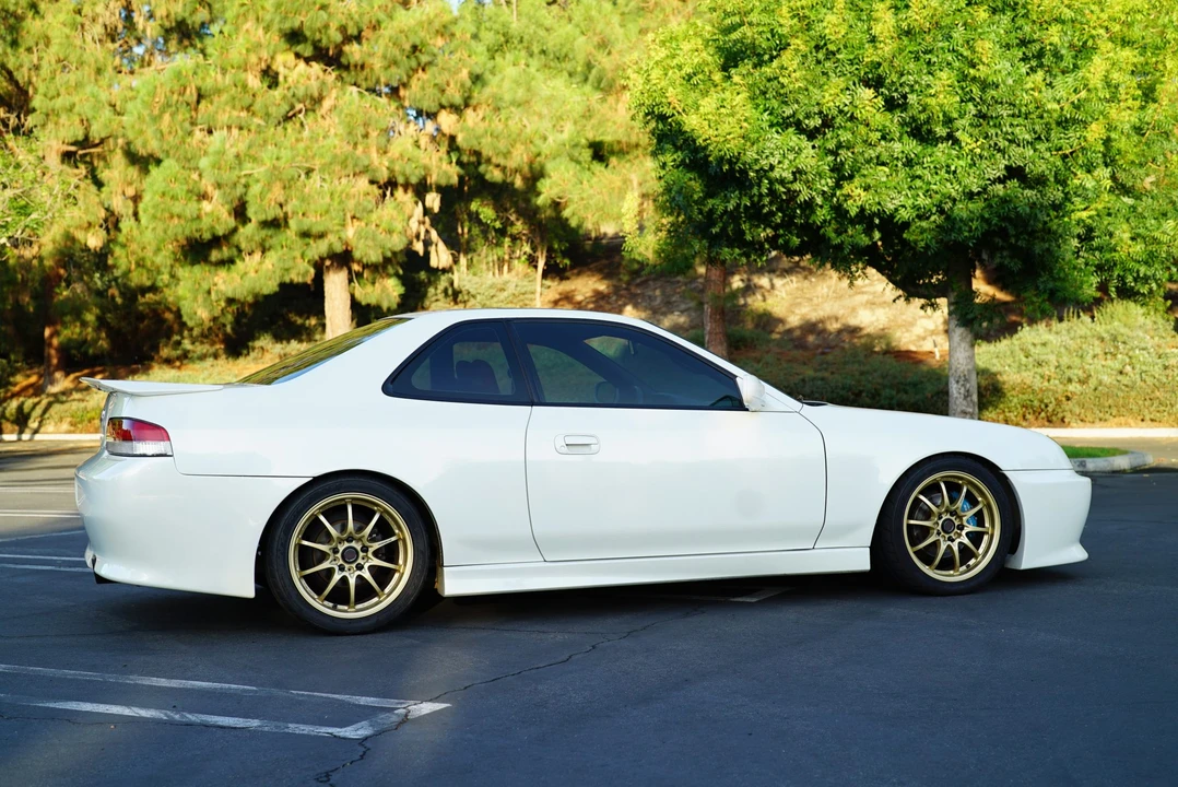 2000 Honda Prelude 5th Gen - Image 14 of 31