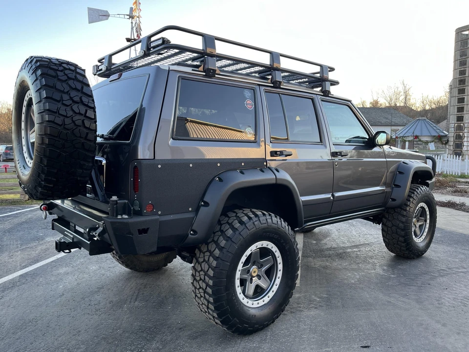 2000 Jeep XJ Cherokee - Image 14 of 31