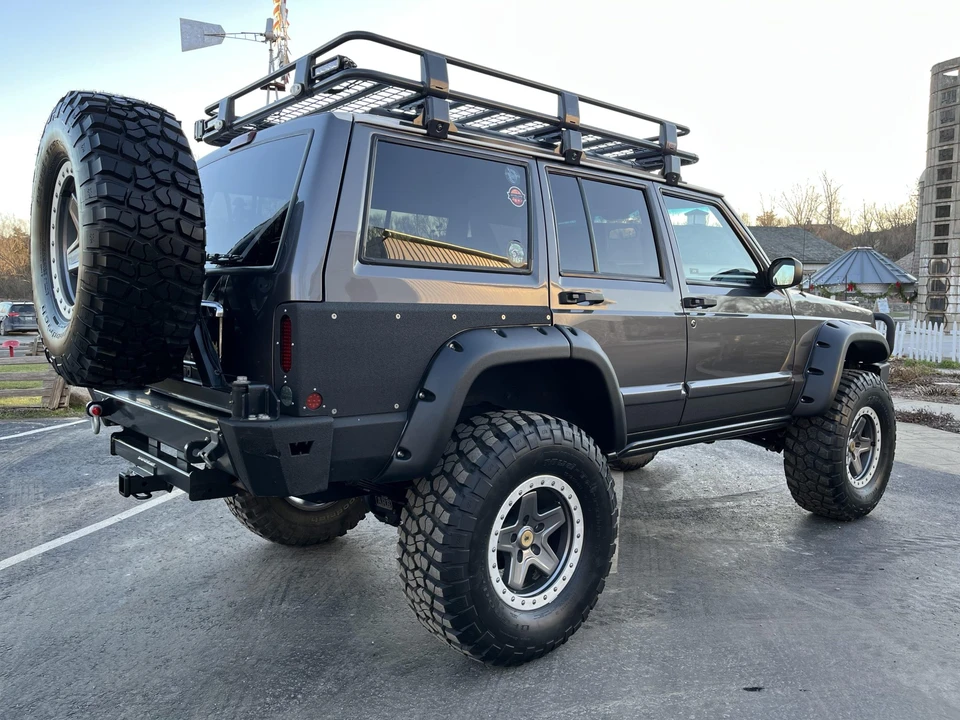 2000 Jeep XJ Cherokee - Image 13 of 31