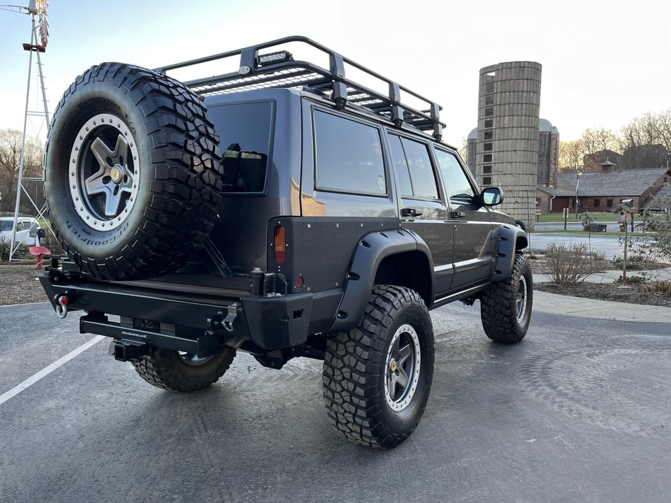 2000 Jeep XJ Cherokee - Image 17 of 31