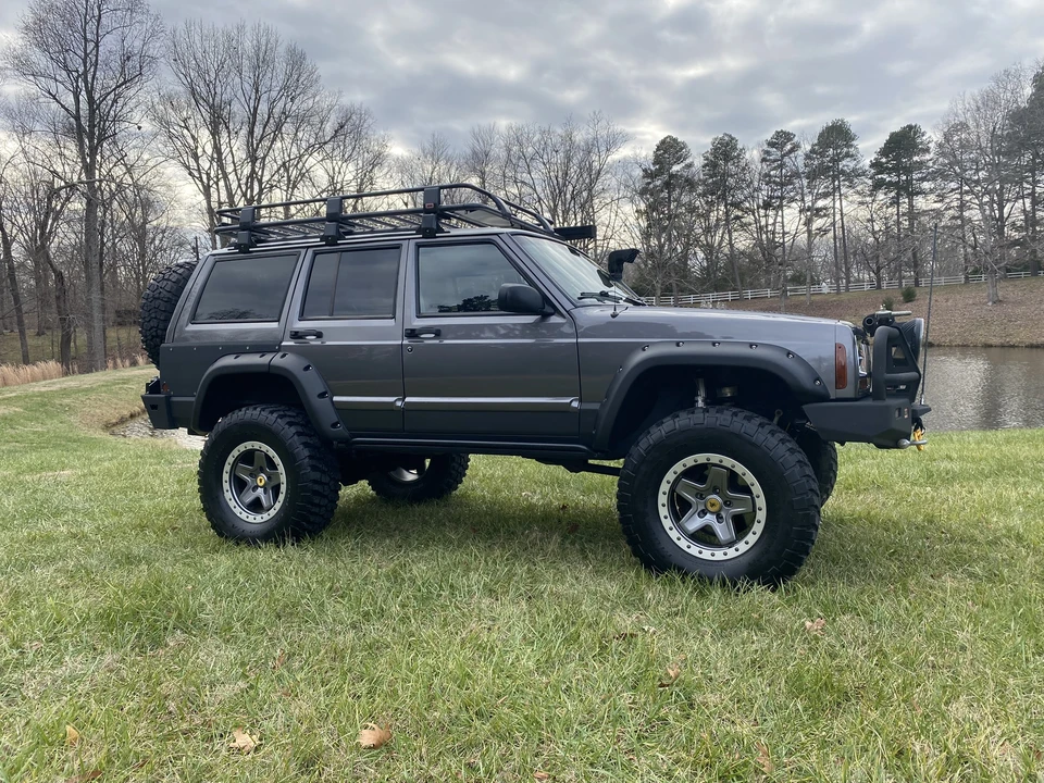 2000 Jeep XJ Cherokee - Image 20 of 31