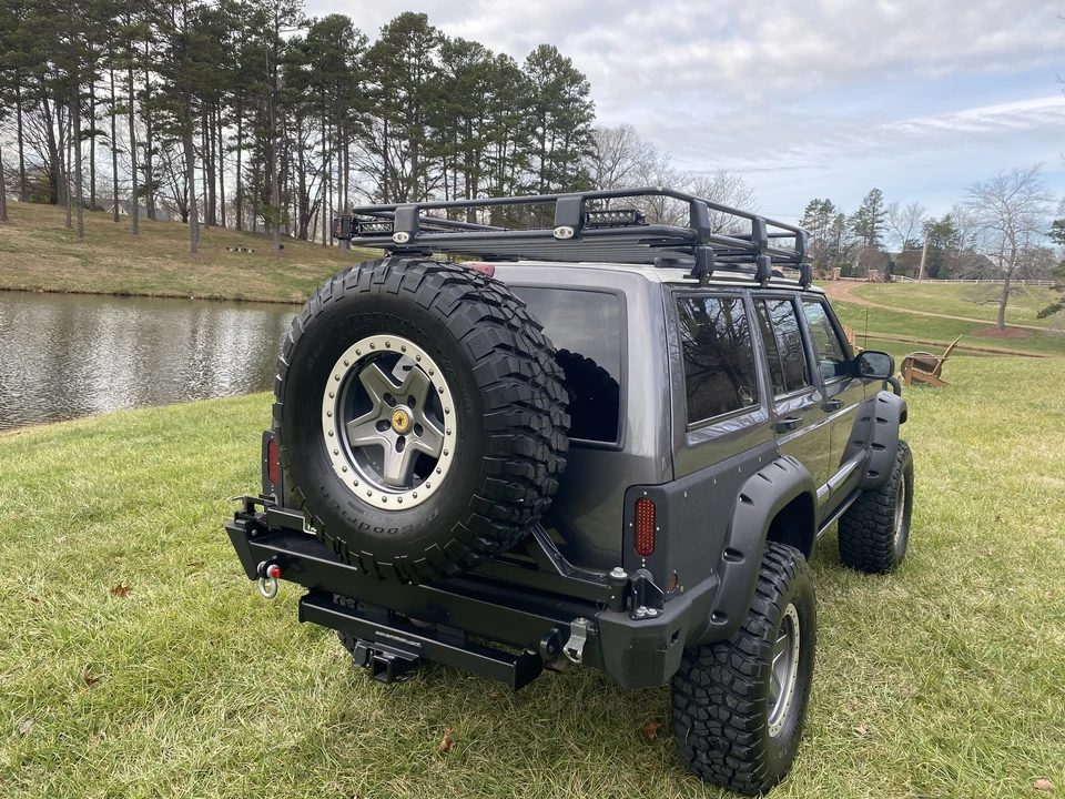 2000 Jeep XJ Cherokee - Image 15 of 31