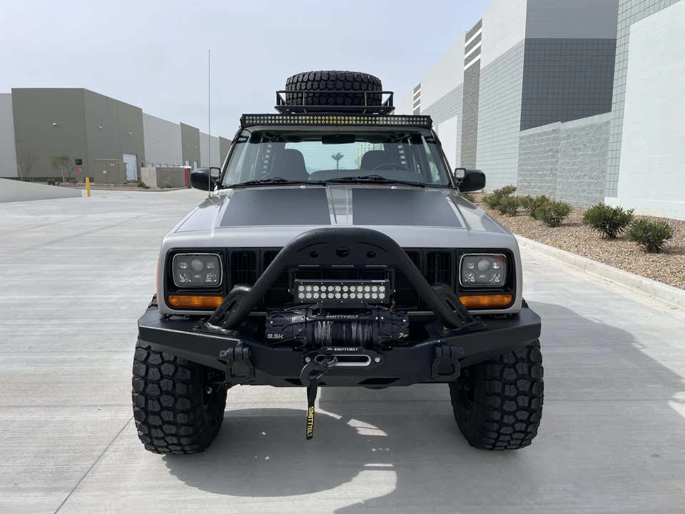 2000 Jeep XJ Cherokee - Image 10 of 31