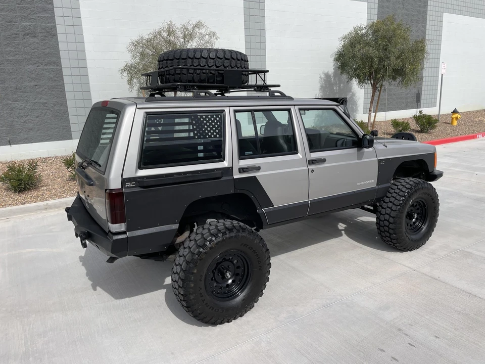 2000 Jeep XJ Cherokee - Image 22 of 31