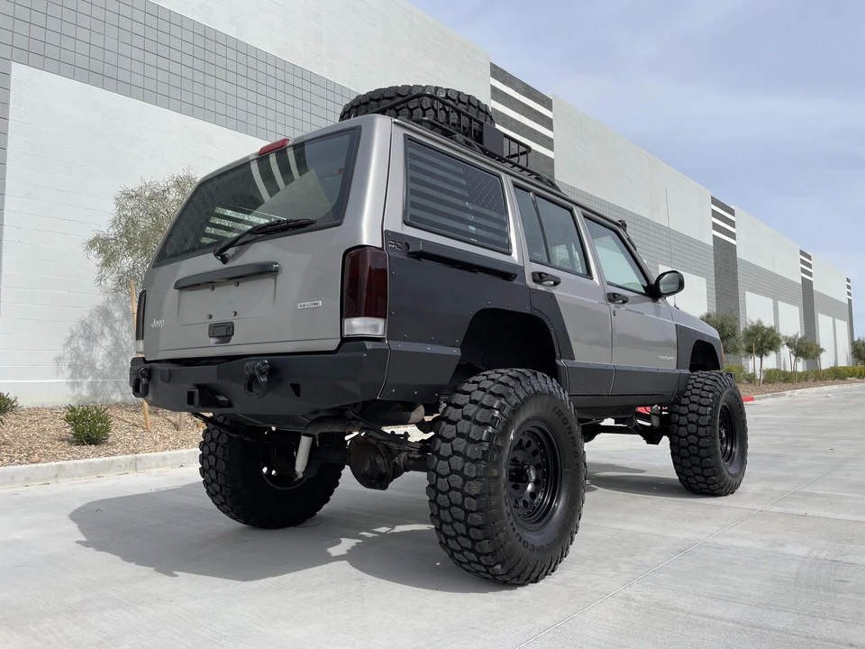 2000 Jeep XJ Cherokee - Image 23 of 31